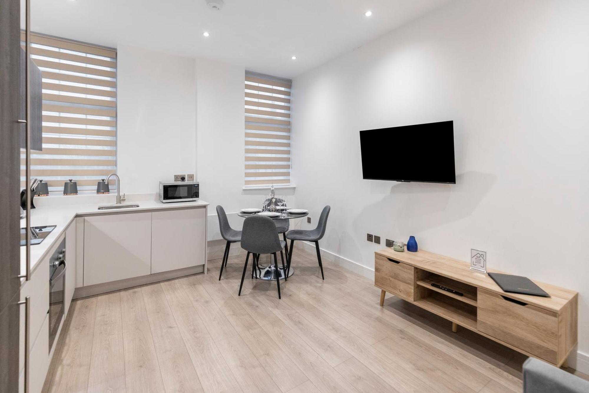 Welcoming And Spacious Apartment- Excellent Location Λονδίνο Εξωτερικό φωτογραφία